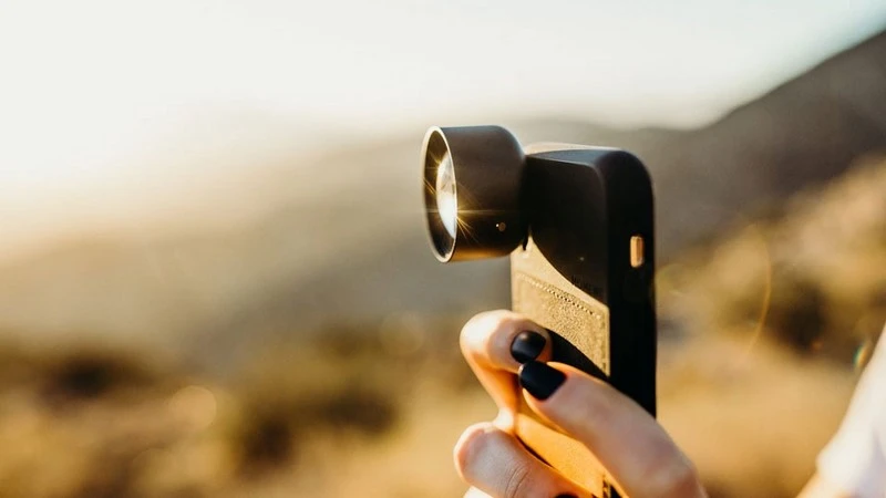 راهنمای خرید و معرفی بهترین لنز دوربین موبایل
