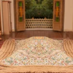 لحاف کرسی دست دوز ترمه طرح اردیبهشت رنگ کرم