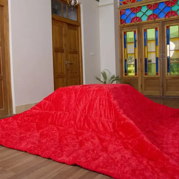 لحاف کرسی دست دوز مخمل شانل رنگ قرمز