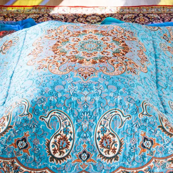 لحاف کرسی دست دوز ترمه طرح نسترن رنگ آبی