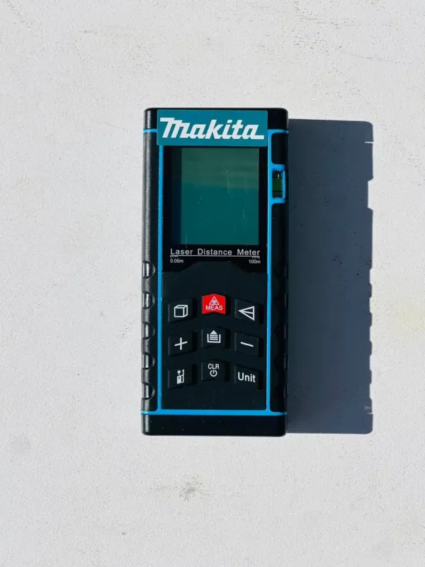 متر لیزری طرح ماکیتا مدل m100 ip54